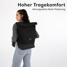 Rolltop Rucksack mit Schuhfach - Wasserabweisend von Johnny Urban Black